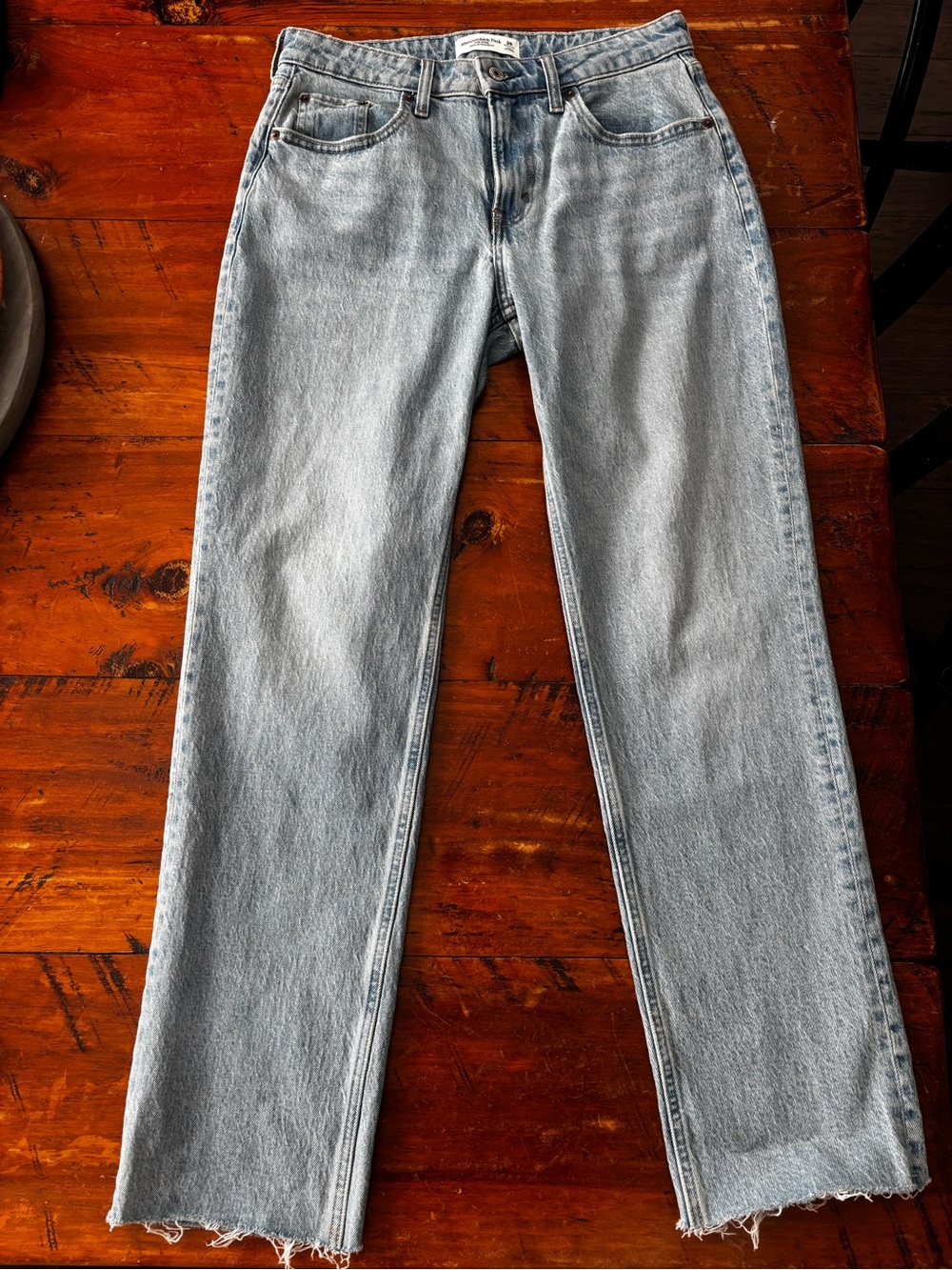 Abercrombie & Fitch Curve Love 90s Straight Leg Jeans